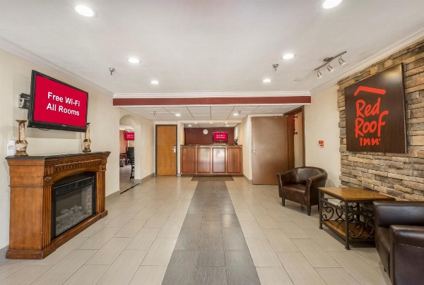 Red Roof Inn Binghamton North image 3